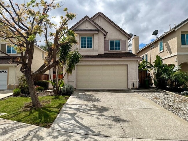 Building Photo - 3 Bedroom In Brentwood