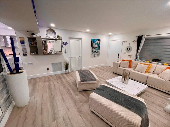 Photo - 8635 NW 8th St Unit 311