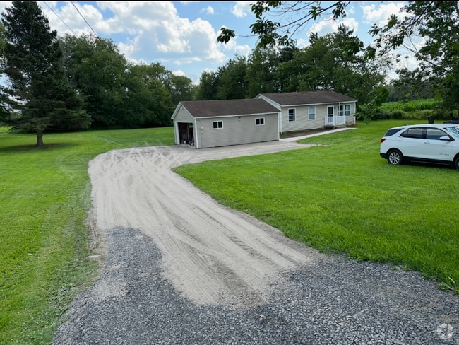 Building Photo - 3334 Wyss Rd Rental
