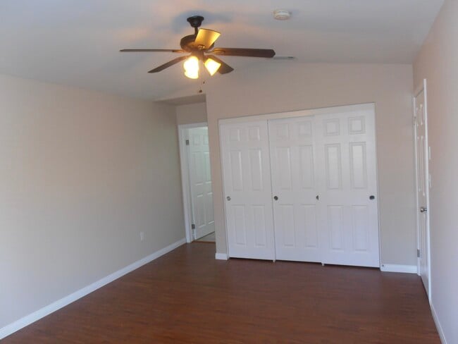 Primary bedroom - 14548 Evan Way