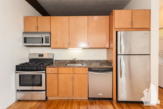 Photo - 630 N Franklin St Unit 513