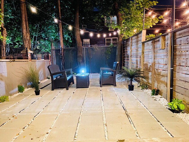 40 Woodbine St Unit 1