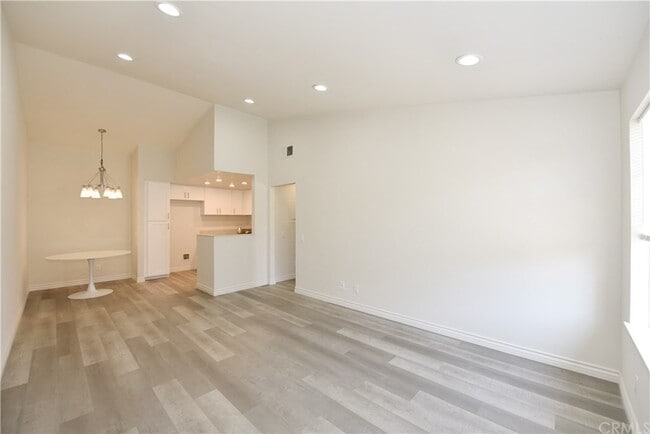 Photo - 50 Alicante Aisle Condo Unit 1