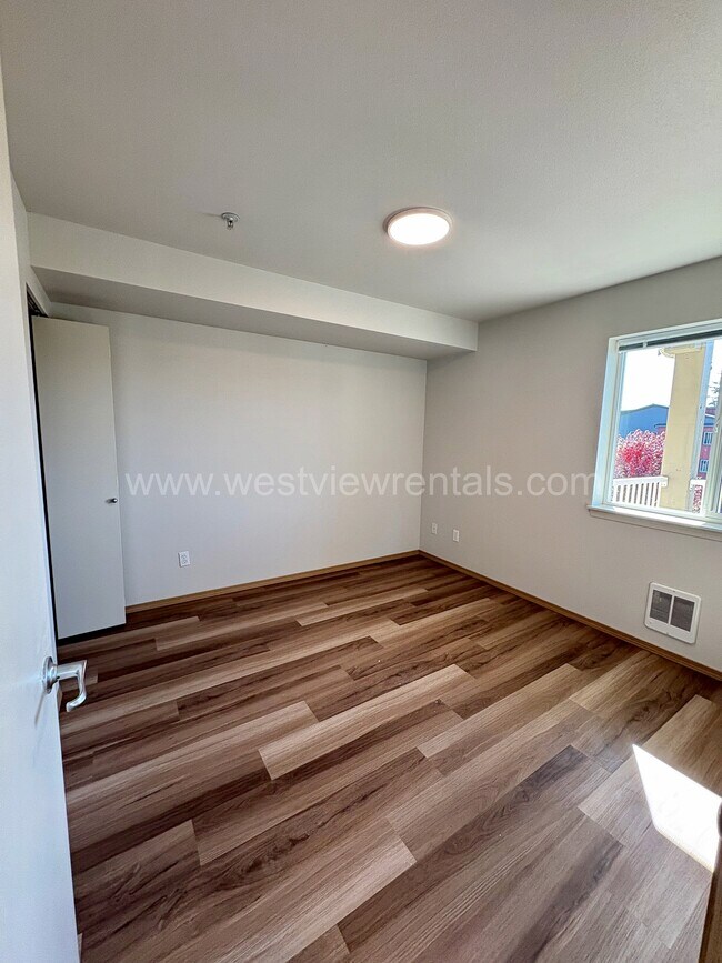 135 & 139 Prince Ave – Benjamin Court
