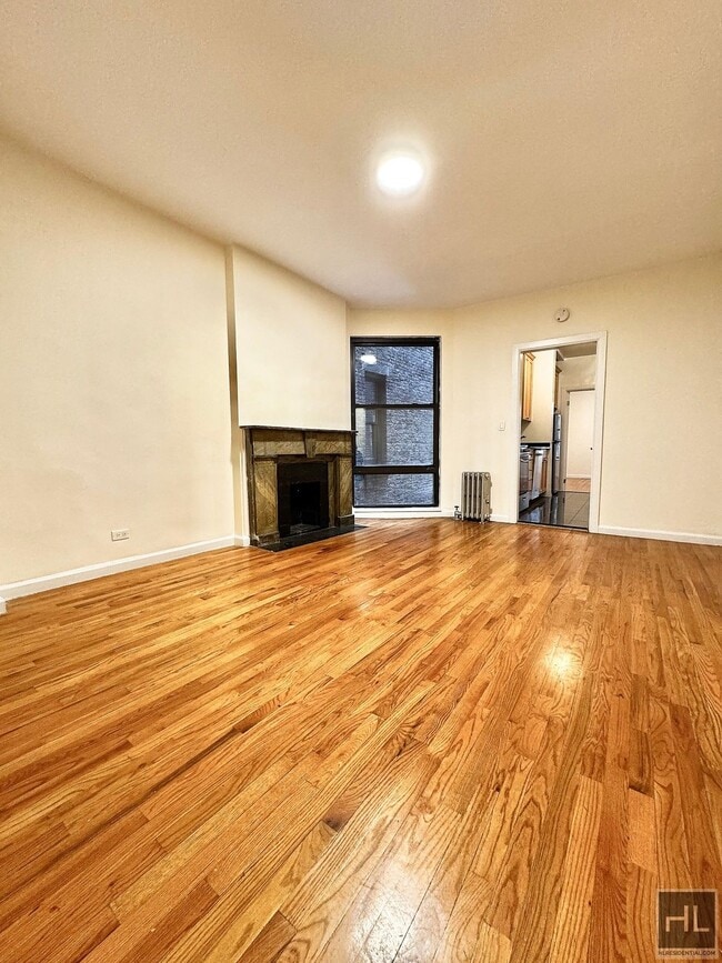 Building Photo - East 84th Street Unit 5F