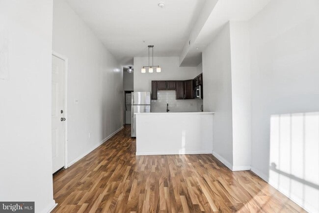 Photo - 1912 9th St NW