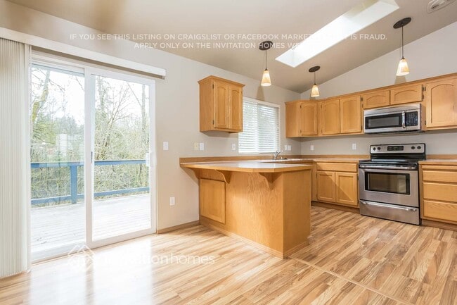 Photo - 7400 46th Pl NE