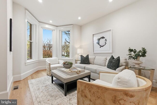 Photo - 1319 East Capitol St SE