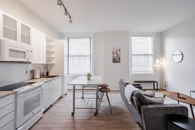 Photo - 9-JAN-JAN E 4th St Unidad ID1404473P