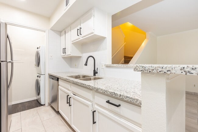 Photo - 14600 Fonmeadow Dr Unit 1105