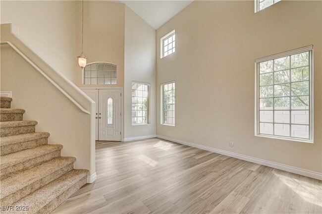 Building Photo - 9475 McCombs St