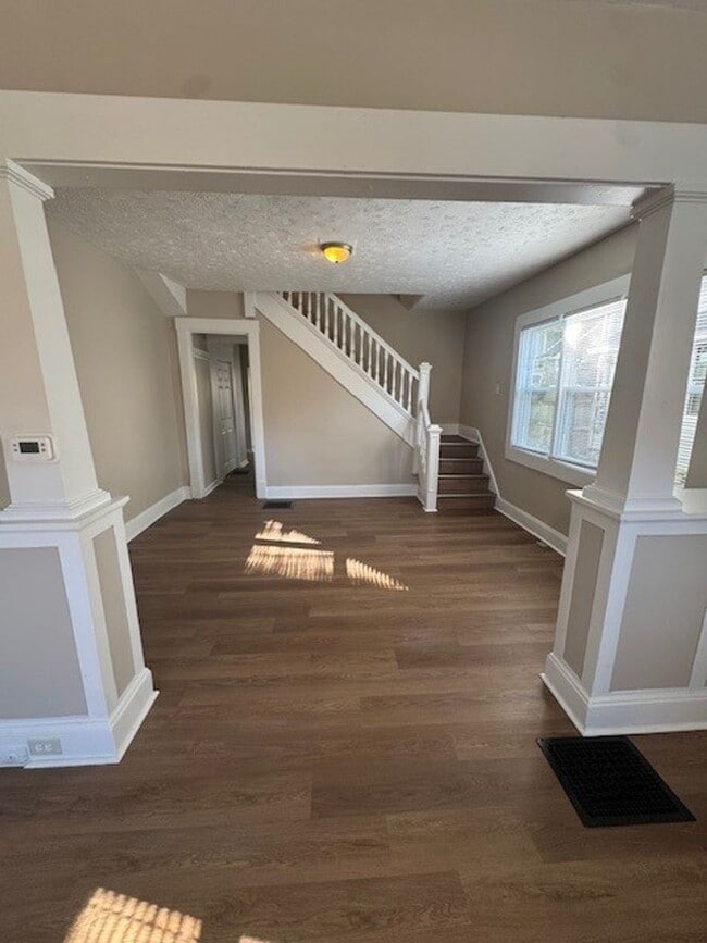 Photo - Bates-Hendricks/Newly Remodeled 3 Bedroom ...