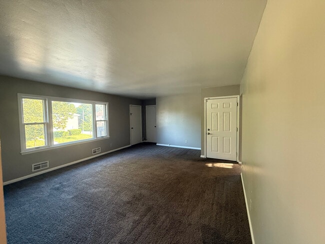 Photo - 5351 N 83rd St Unit upper duplex