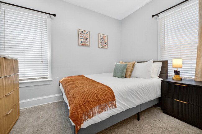 Photo - 1561 Cordova Ave Unidad 1st floor