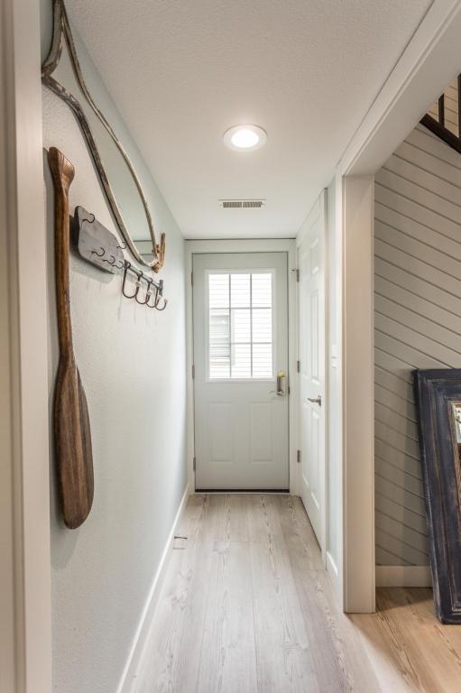 Photo - 11037 E Village Cir