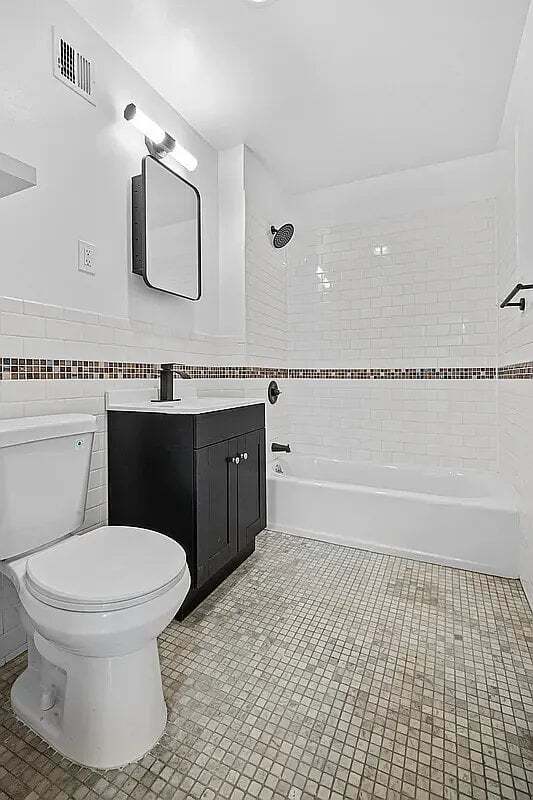 Photo - 597 Grand Ave Unit 2K