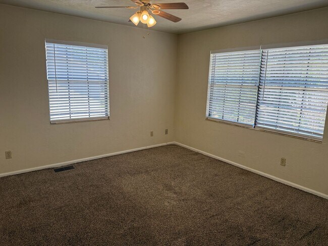 Photo - PORTLAND TOWNHOMES Unit 2622 D