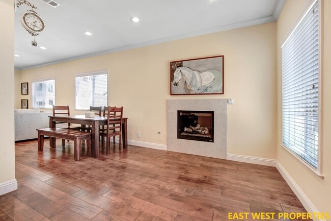 Photo - 58 S Altadena Dr