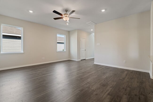 Photo - 16457 Blossom Grv Dr