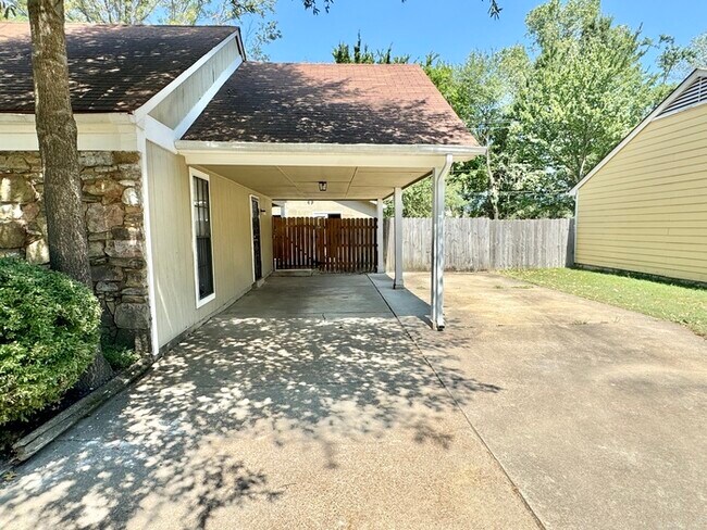 Photo - 7312 Country Side Rd