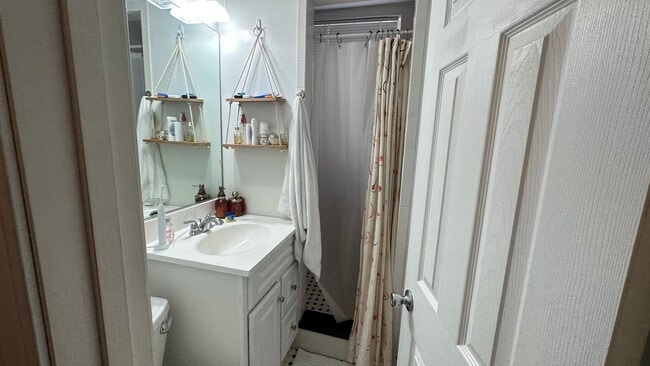 Photo - 142 Hemenway St