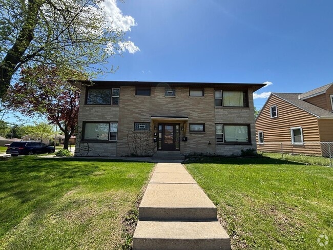Building Photo - 7305 W Hampton Ave Unit 7305-3 Rental