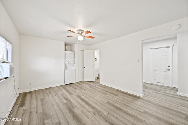 Photo - 1241 E McKinley St Unit 3