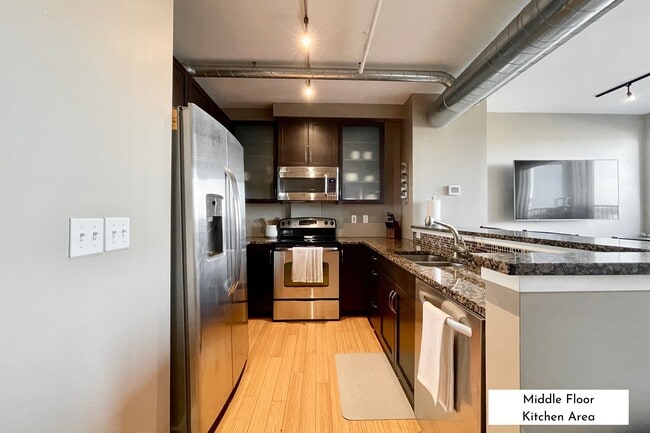 Photo - 600 Broadway Ave NW Unidad 612