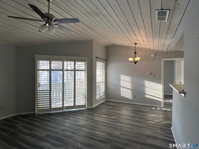 Photo - 82 Crown Knoll Ct Unit 152