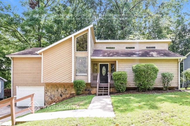 Building Photo - 6601 Valley Hill Dr