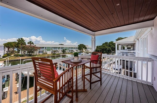 Photo - 4834 Beach Dr SE Unit F