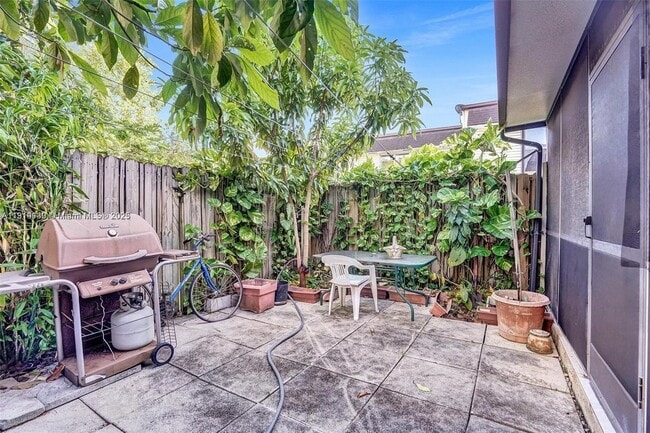 Photo - 2701 N 34th Ave