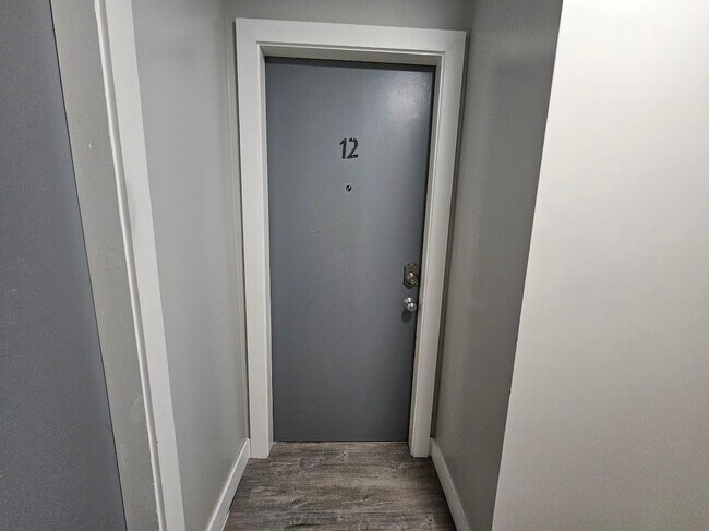 46117 Gore Ave Unit 8