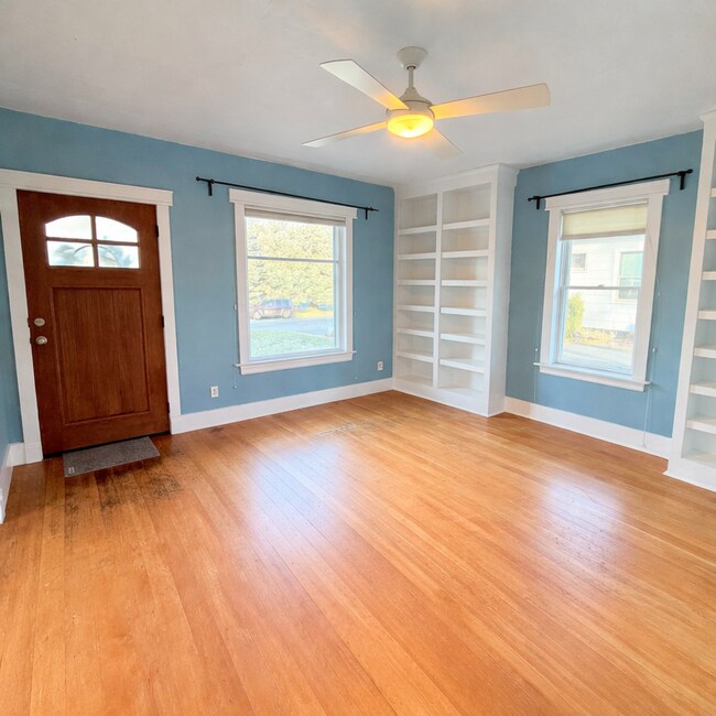 Photo - 1308 E 11th Ave