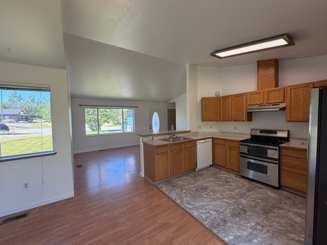 Photo - 1685 N Lacy Loop