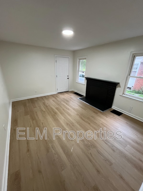 Photo - 474 S Weyant Ave