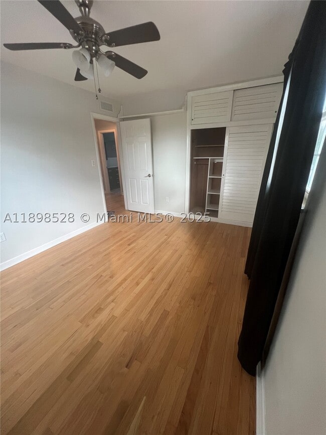 Photo - 141 NW 72nd Way