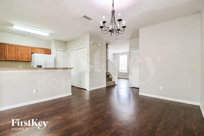 Photo - 1251 Charlesworth Dr