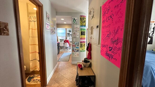 Photo - 17 Burney St Unit 3