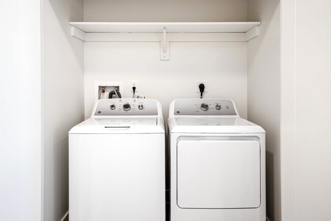 Full Size Washer and Dryer
