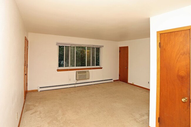 Fairway Apartments