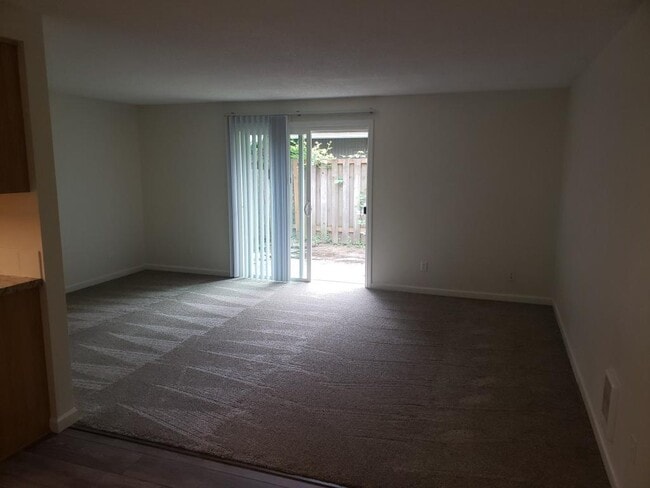 Photo - 29925 SW Montebello Dr