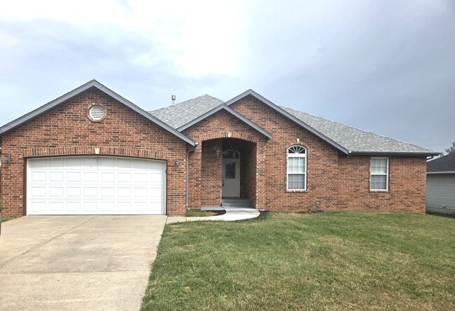 848 S Jester Ave