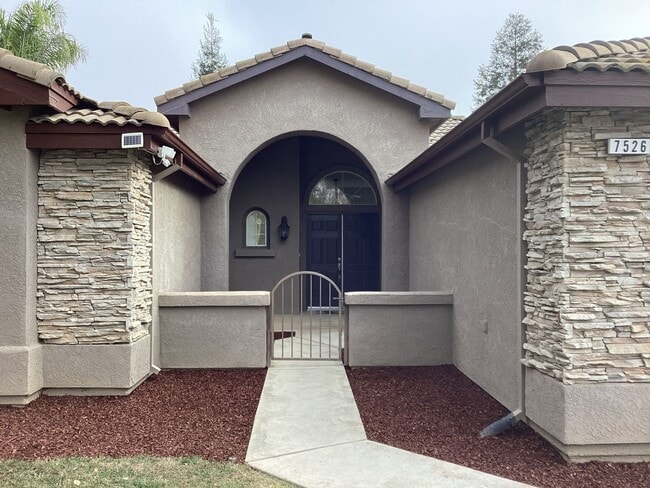 Photo - 7526 N Ellendale Ave