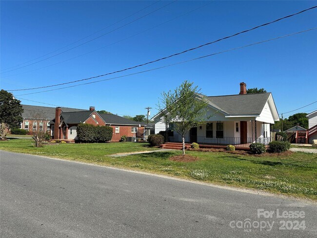 Photo - 1103 Jackson St