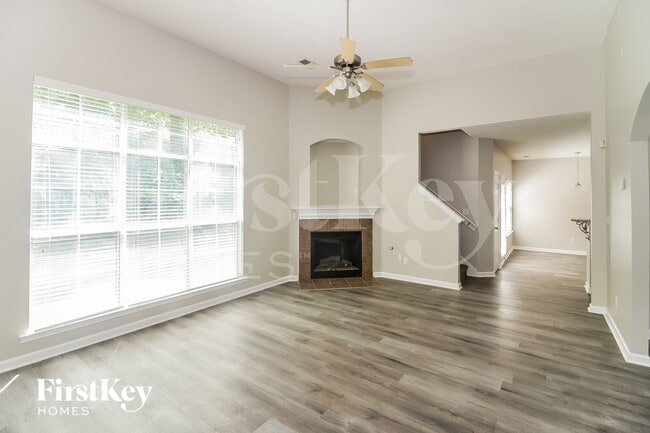 Photo - 5845 Peterson Ridge Ln