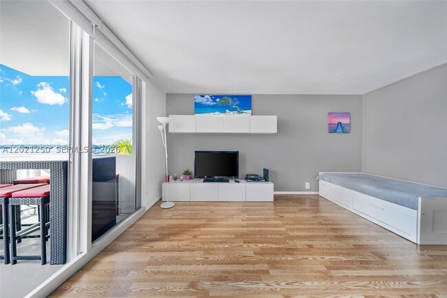 1200 West Dr Unit 327