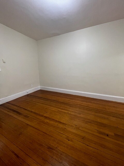 Photo - 31 Bay State Rd