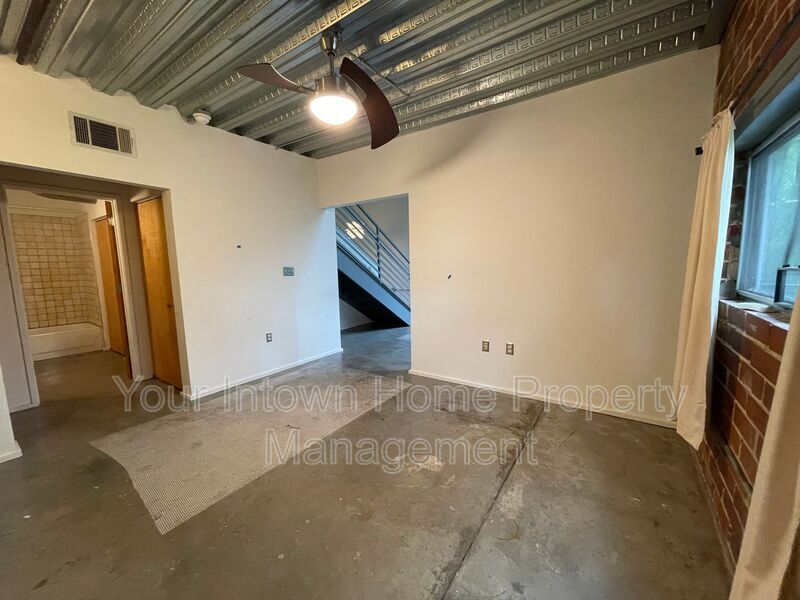 Photo - 195 Arizona Avenue
