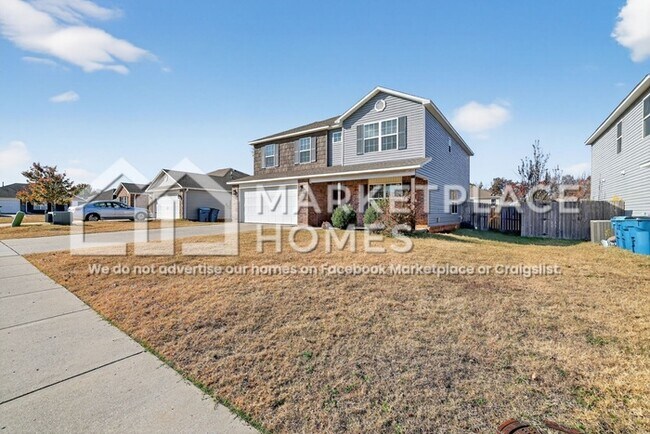 Photo - 904 SW Loudon Dr